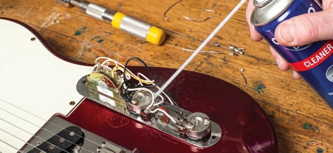 Guitiar Pot Cleaning